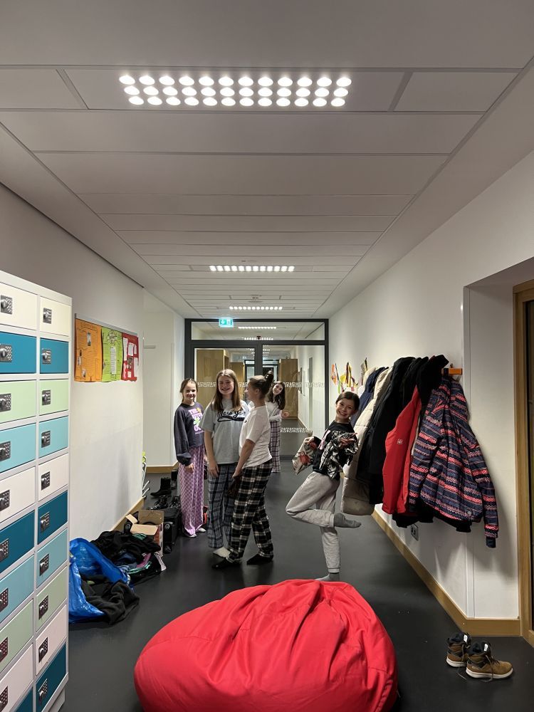 03 klassenuebernachtung 750x1000